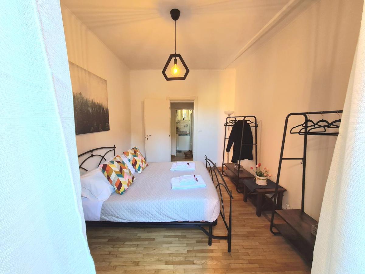 Apartamento Flavel Colosseo Roma Exterior foto