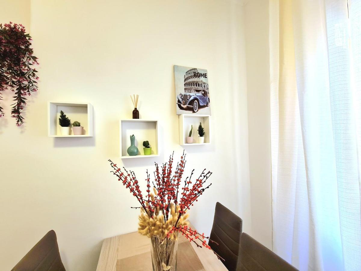 Apartamento Flavel Colosseo Roma Exterior foto